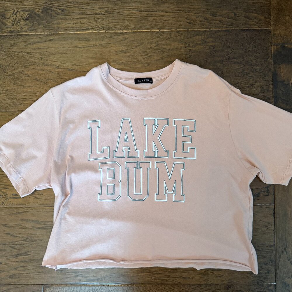 NWT‎ Zutter Lake Bum Tee